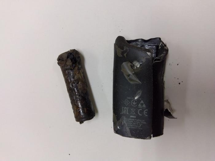 リチウムイオン電池1