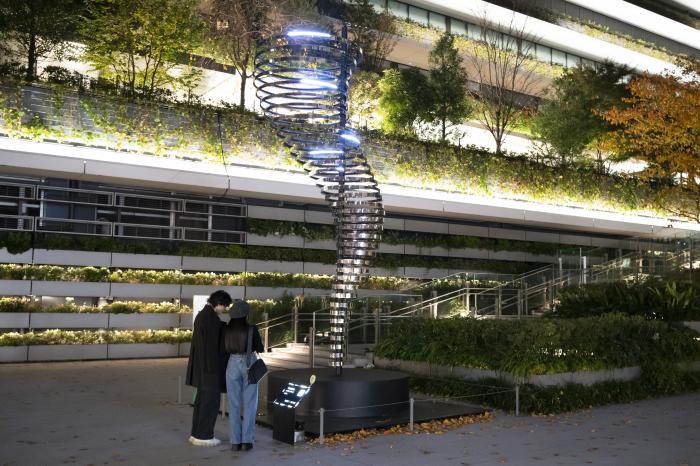 TORANOMON LIGHT ART