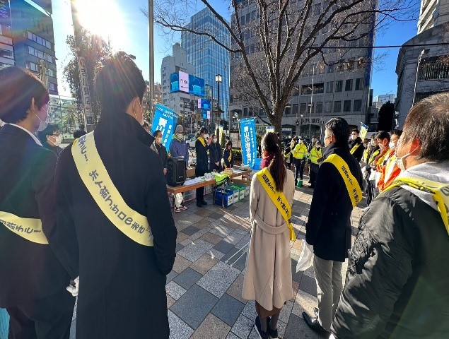 表参道駅キャンペーン写真　(受付)