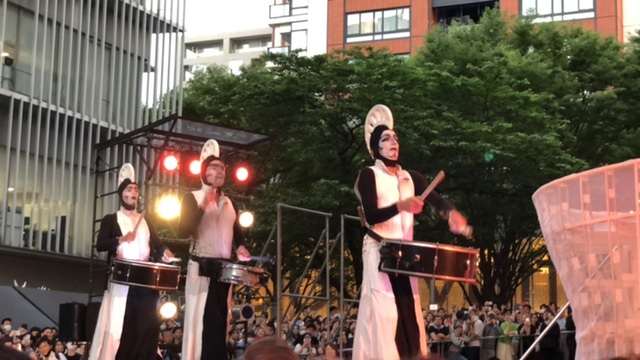 海外招聘パフォーマンス2