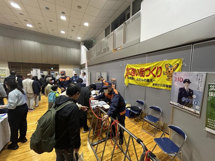 8ロープ結び、警察署2024