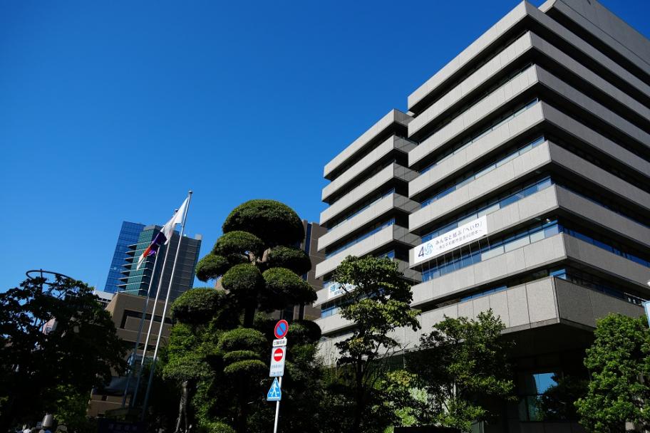 港区の職員になるには
