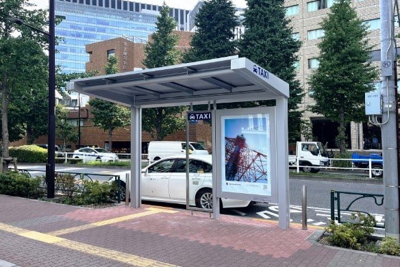 広告付タクシーシェルター