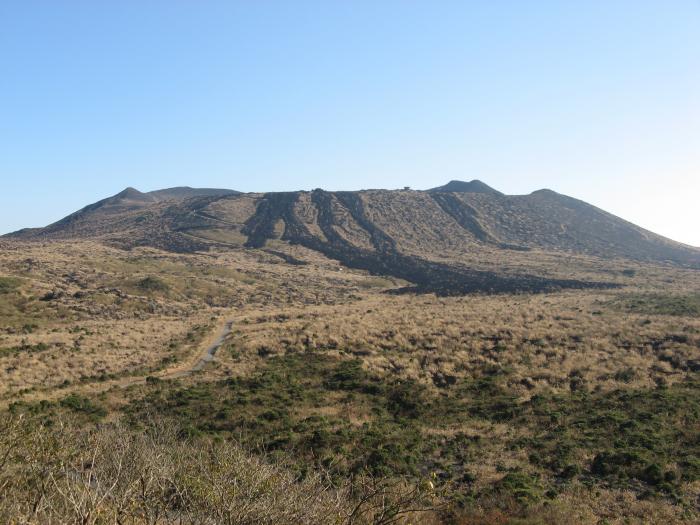 三原山