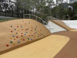 ボルダリング遊具