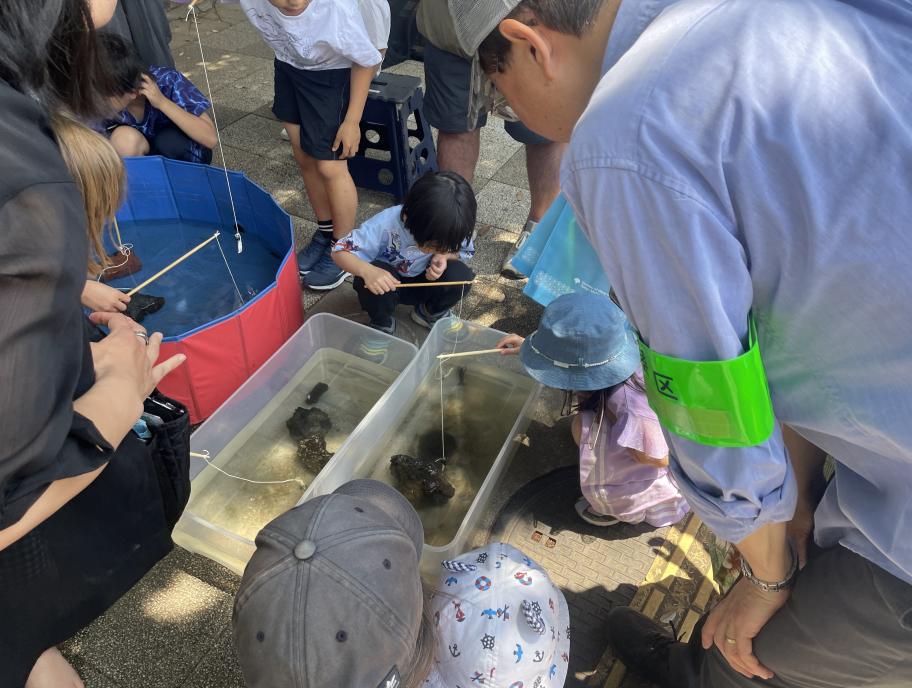 ザリガニ釣り体験