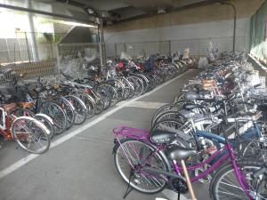 乃木坂駅暫定自転車等置場