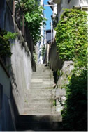 松光寺の裏の階段