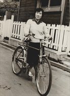 新婚ほやほや・おニューの自転車と一緒に